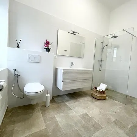 Bed & Breakfast Jolie 3*